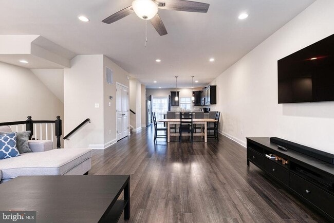 Foto del edificio - 1071 Red Clover Rd