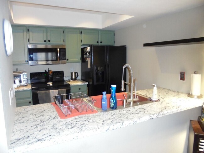 Foto del edificio - 633 W Southern Ave