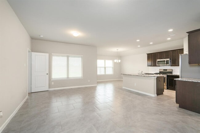 Building Photo - 3034 Darlington Ct