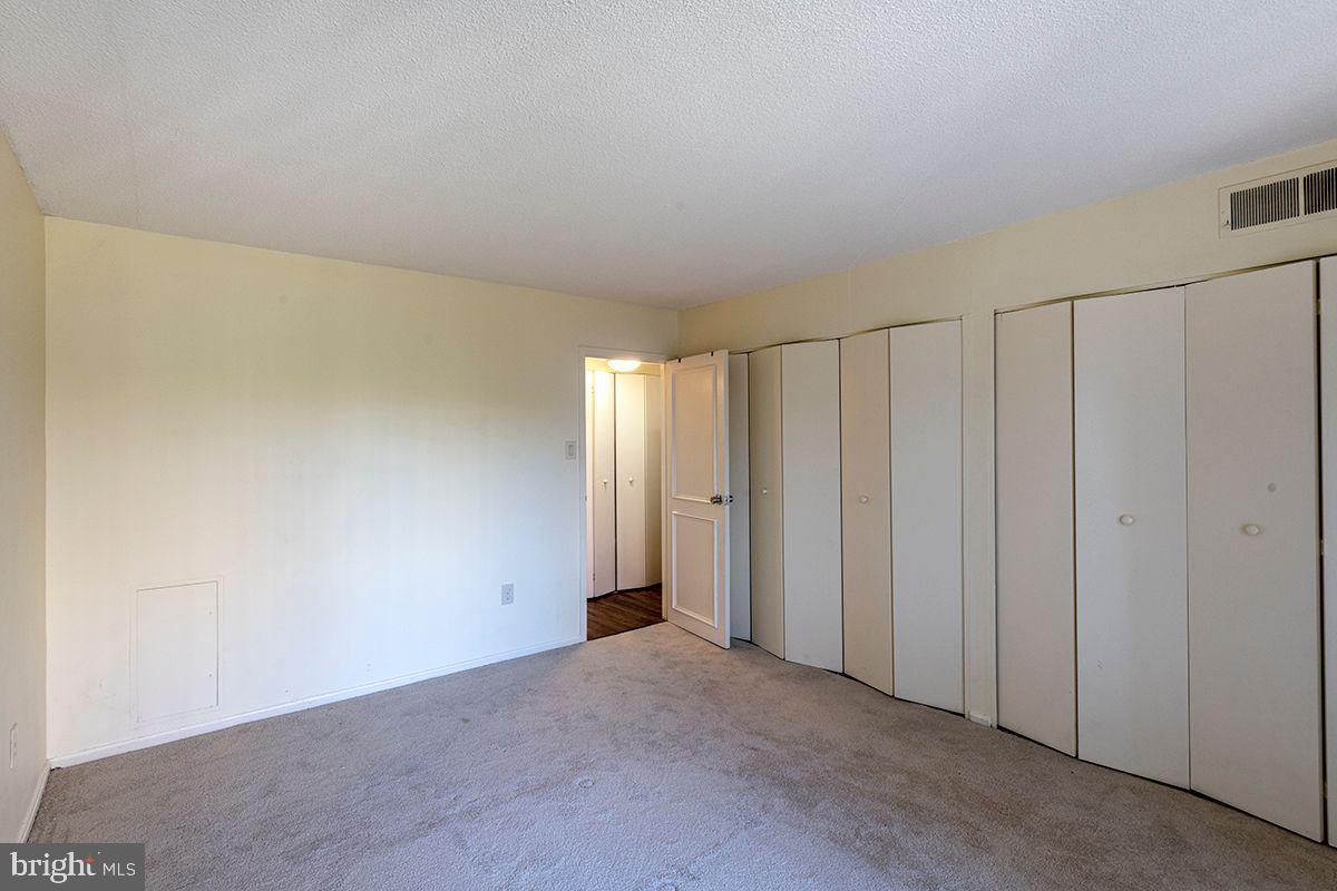 1300 Army Navy Dr Unit 715, Arlington, VA 22202 Condo for Rent in