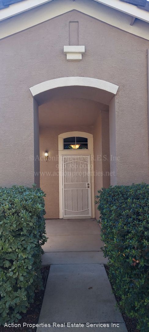 Foto del edificio - 3 br, 2 bath House - 1659 Rogart Way
