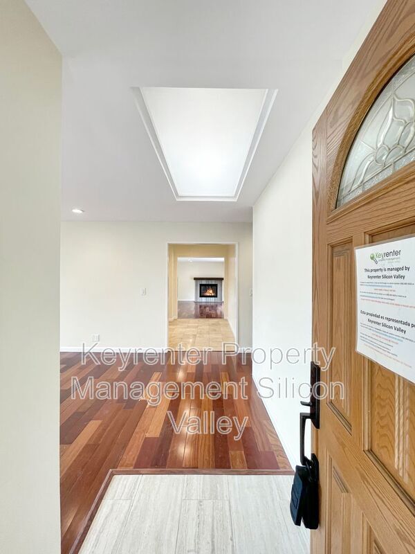 Building Photo - 772 Springwood Dr