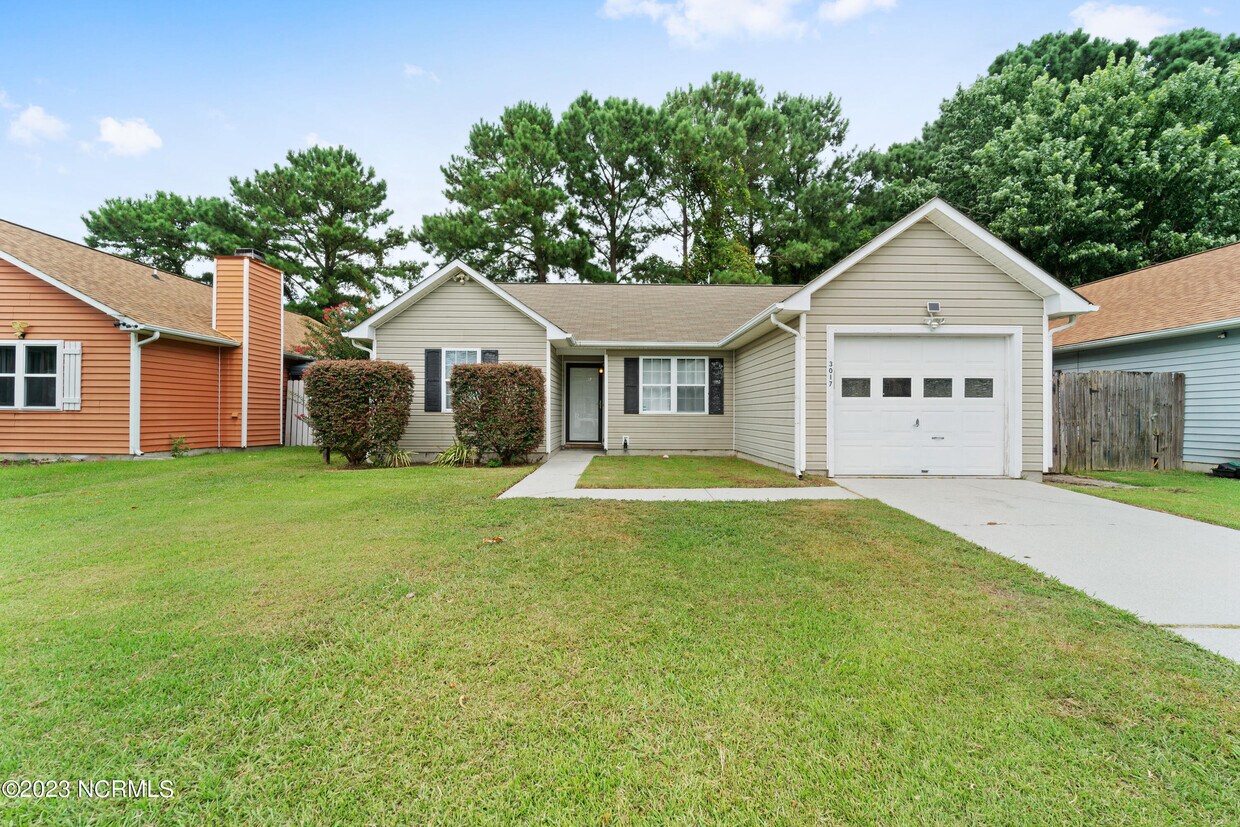 3017 E Windgate Ct, Jacksonville, NC 28546 House Rental in Jacksonville, NC