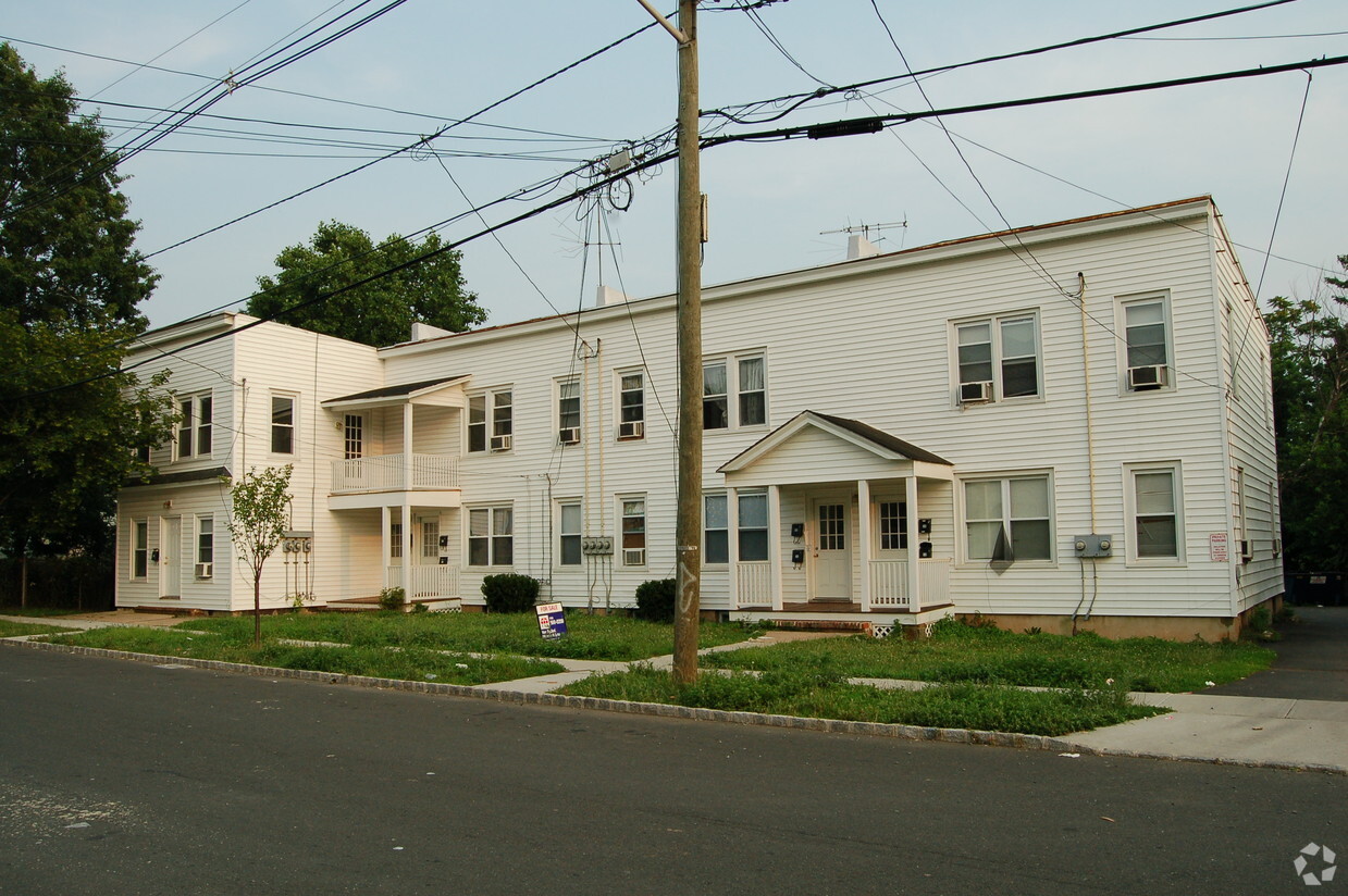 Primary Photo - 148-154 Fairview Ave