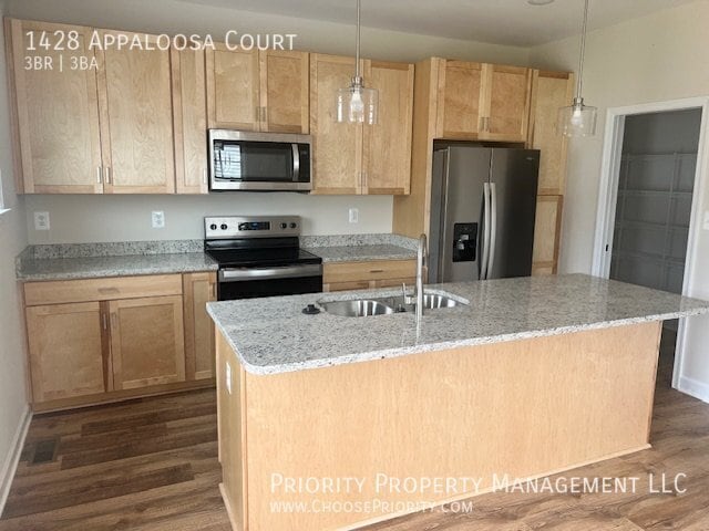 Foto del edificio - 1428 Appaloosa Ct