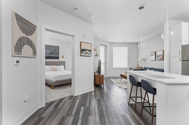 Foto del edificio - 520 E Washington St