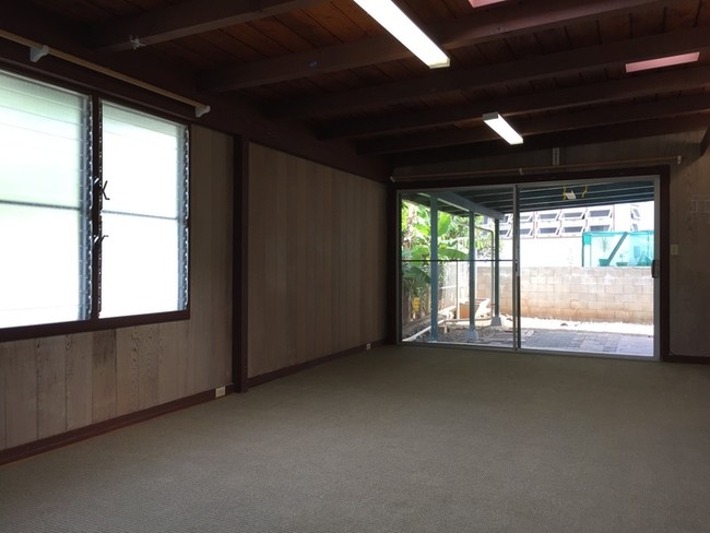 Foto del edificio - 4422 Malia St