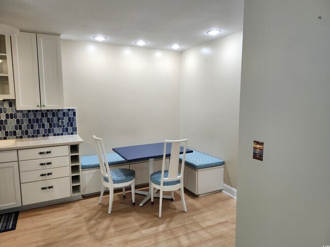 Foto del edificio - 108 Salt Marsh Cir