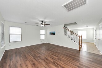 Building Photo - 2610 Skyview Shadows Ct