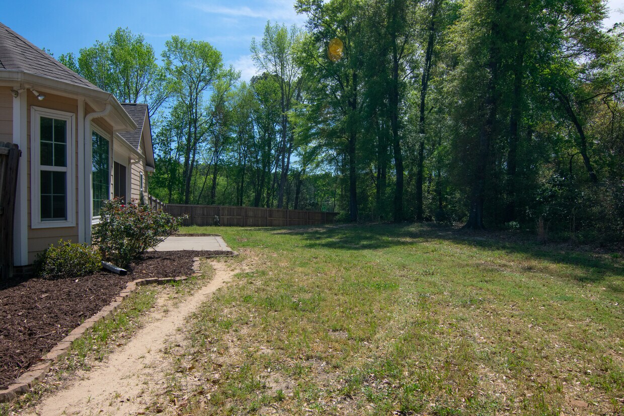 3352 Eastgate St, Eastover, NC 28312 House Rental in Eastover, NC