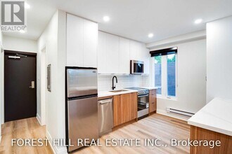 Building Photo - 1 Greensides Ave