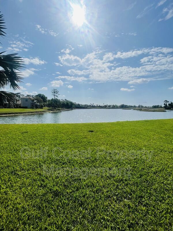 Building Photo - 1238 Fishtail Palm Ct