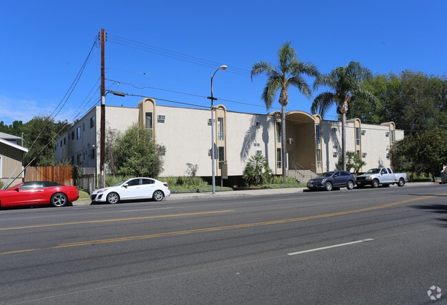 Building Photo - 11915 Burbank Blvd