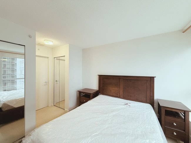 Building Photo - 13325-1102A 102 A Ave