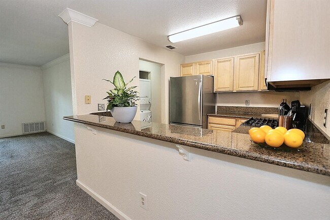 Building Photo - 11150 Trinity River Dr