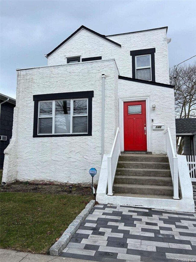 Building Photo - 146 Kingston Blvd