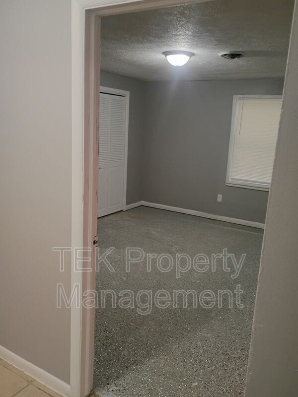 Foto del edificio - 471-473-473 N Goodman St