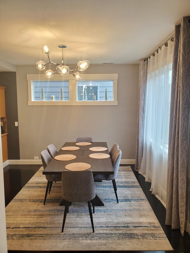 Foto del edificio - 6904 Anthem St E