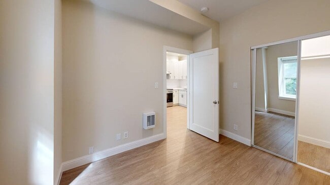 Building Photo - 357 Fulton St