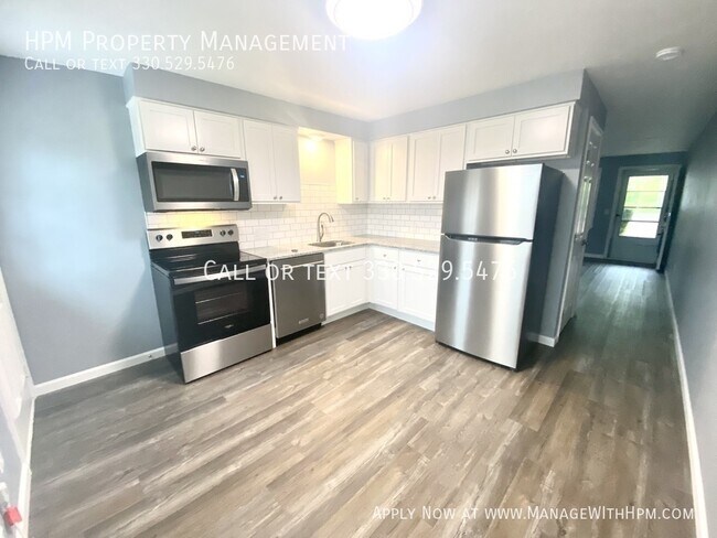 Foto del edificio - 1021 Pittsburg Ave NW