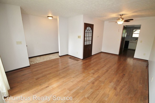 Building Photo - 2 br, 2.5 bath House - 1577 Sandringham Dr