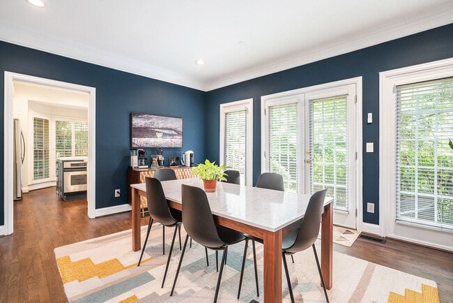 Building Photo - 1735 Peachtree St NE