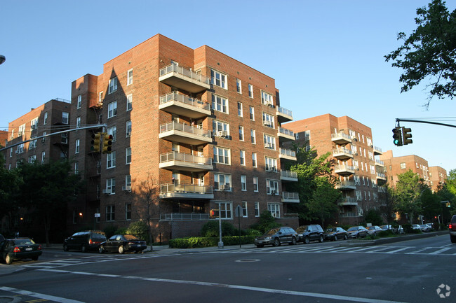 Primary Photo - Terrace View