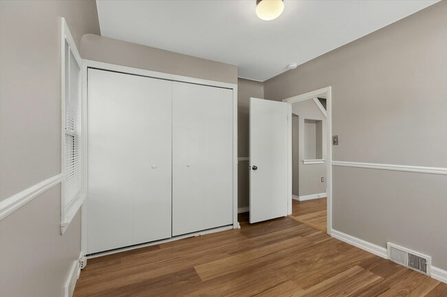 Foto del edificio - 712 Golf Ave