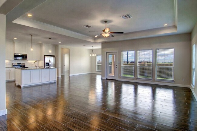 Foto del edificio - 6701 Stuyvesant Ct