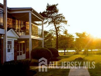 Foto del edificio - 304 Lakeview Terrace