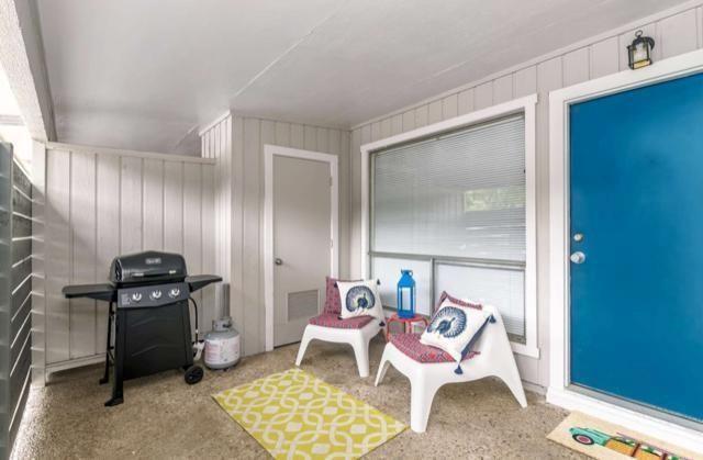 Foto del edificio - 1915 Fairlawn Ln