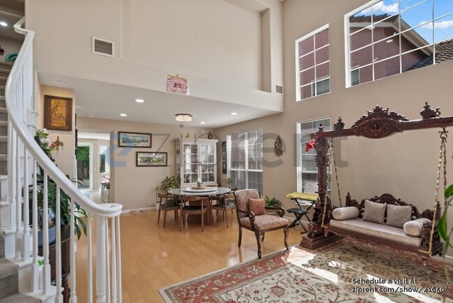 Building Photo - 216 Coffeeberry Dr