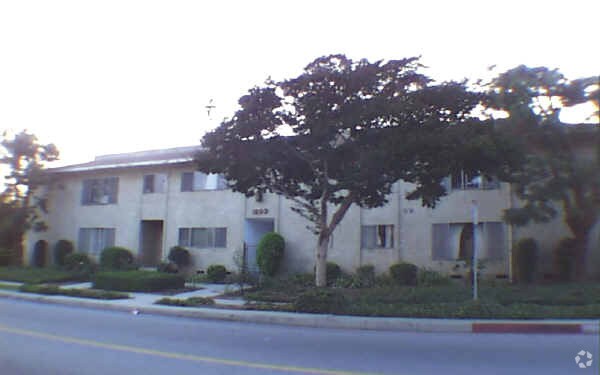 Primary Photo - 1203 S Marguerita Ave