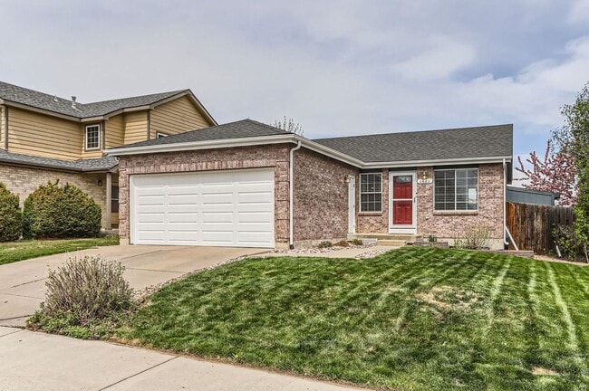 Sweet Little House In Westlake - Sweet Little House In Westlake
