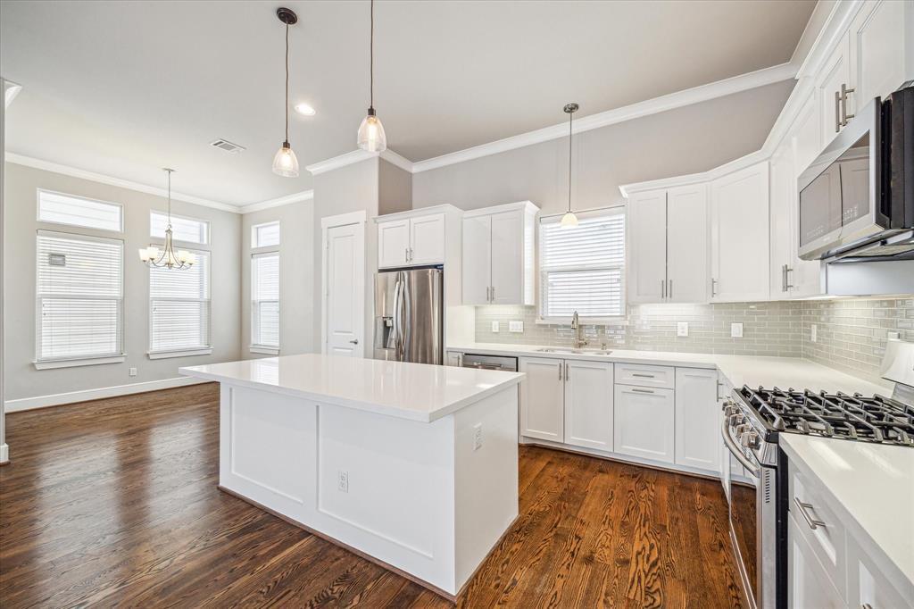 Foto principal - 880 Wakefield Dr