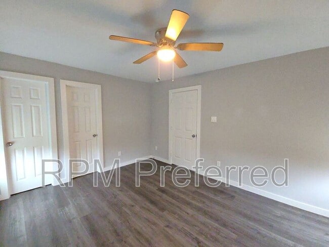 Building Photo - 4626 Shreveport Blvd