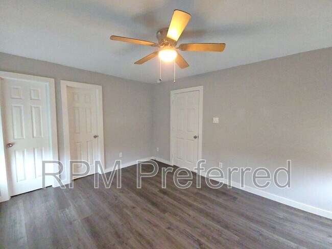 Foto del edificio - 4626 Shreveport Blvd