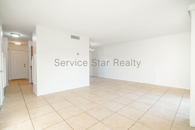 Foto del edificio - 1624 W Village Way