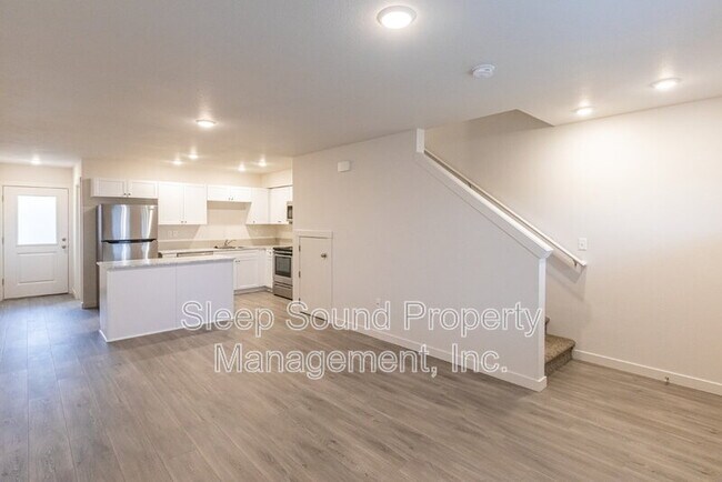 Foto del edificio - 110 N 7th Ave