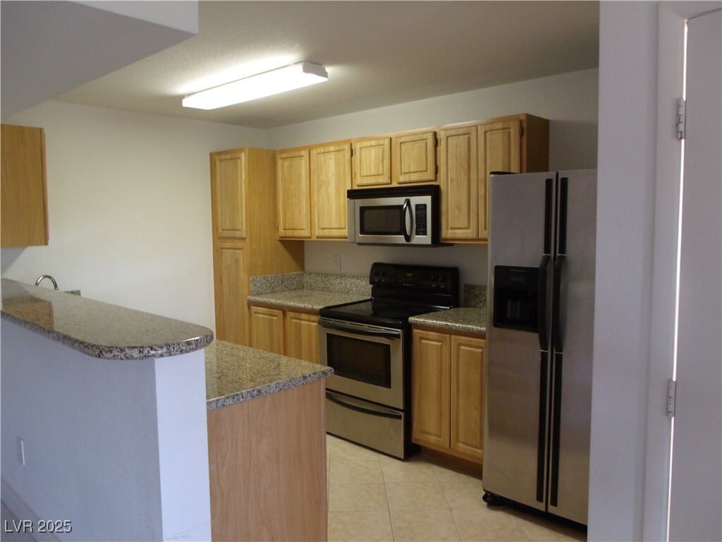 Building Photo - 5055 W Hacienda Ave