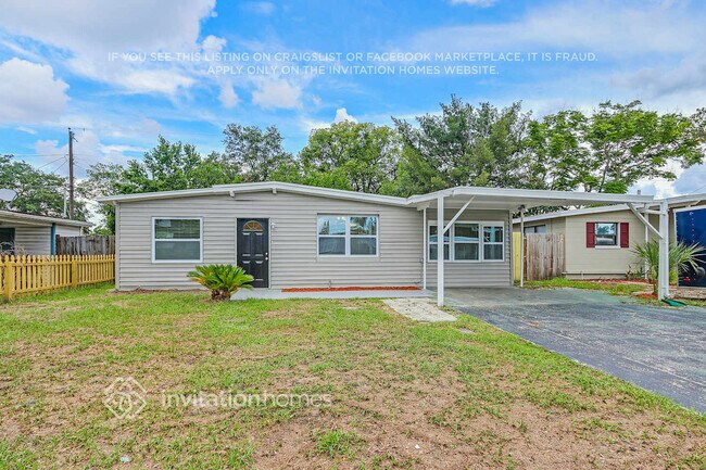 Foto del edificio - 11659 106th St