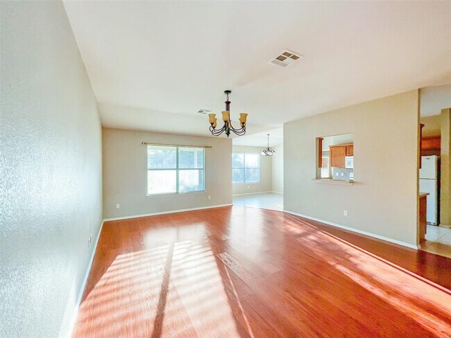 Building Photo - 2324 Pearson Way
