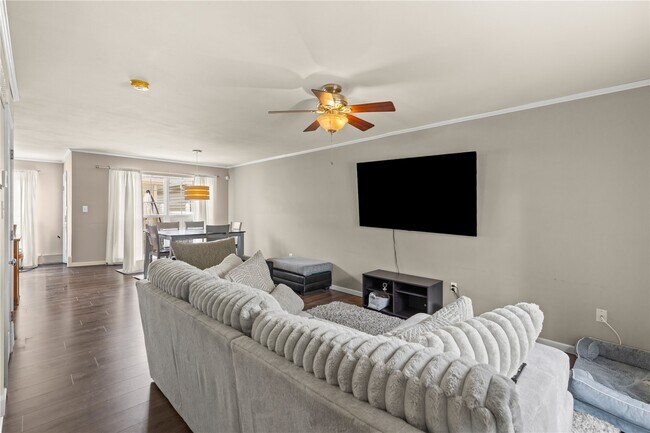Foto del edificio - 3138 Waterwheel Pl