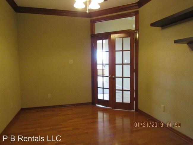 Building Photo - 3 br, 2 bath House - 5306 SW Tyler Avenue