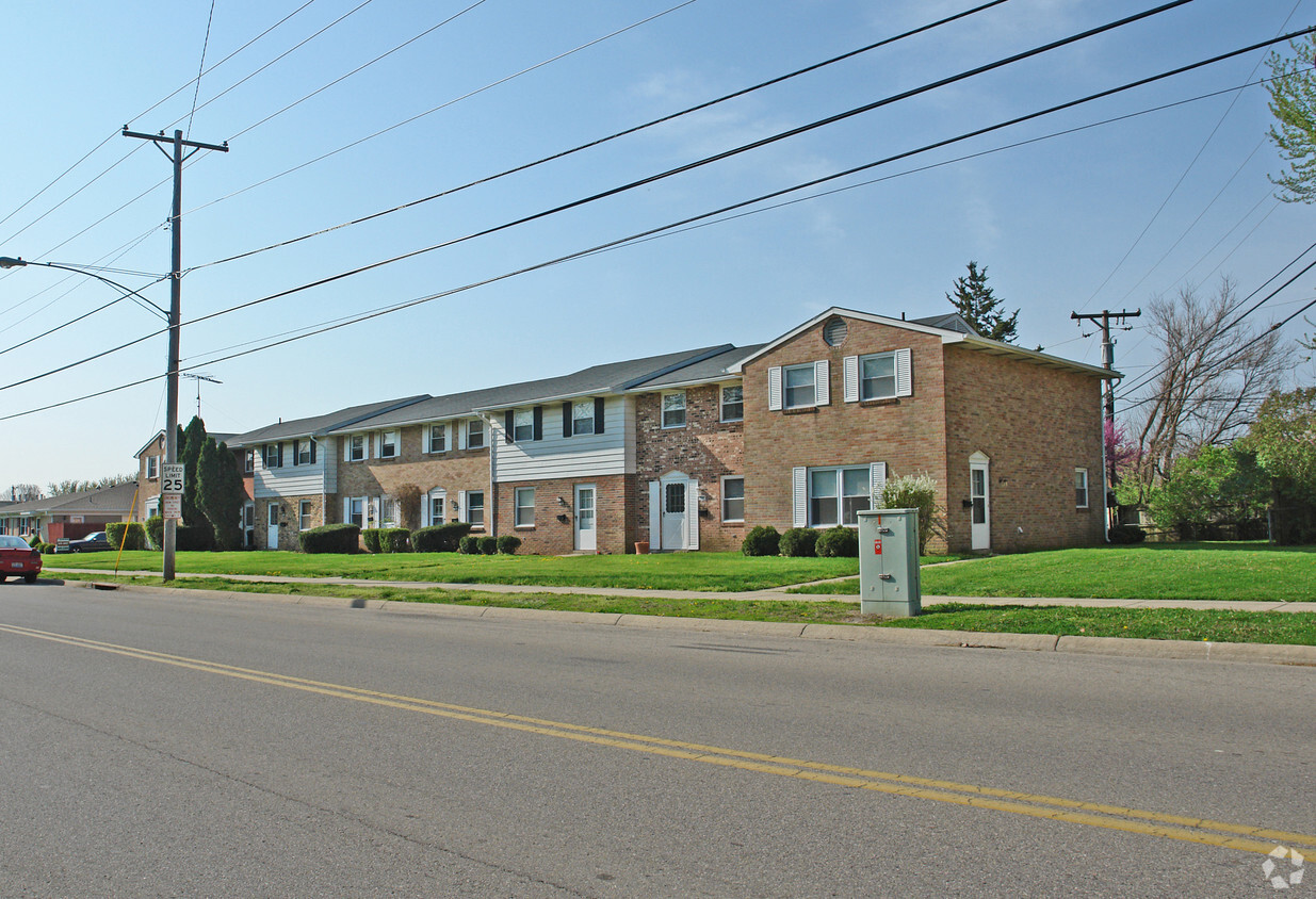 Building Photo - 744-758 W Lake Ave