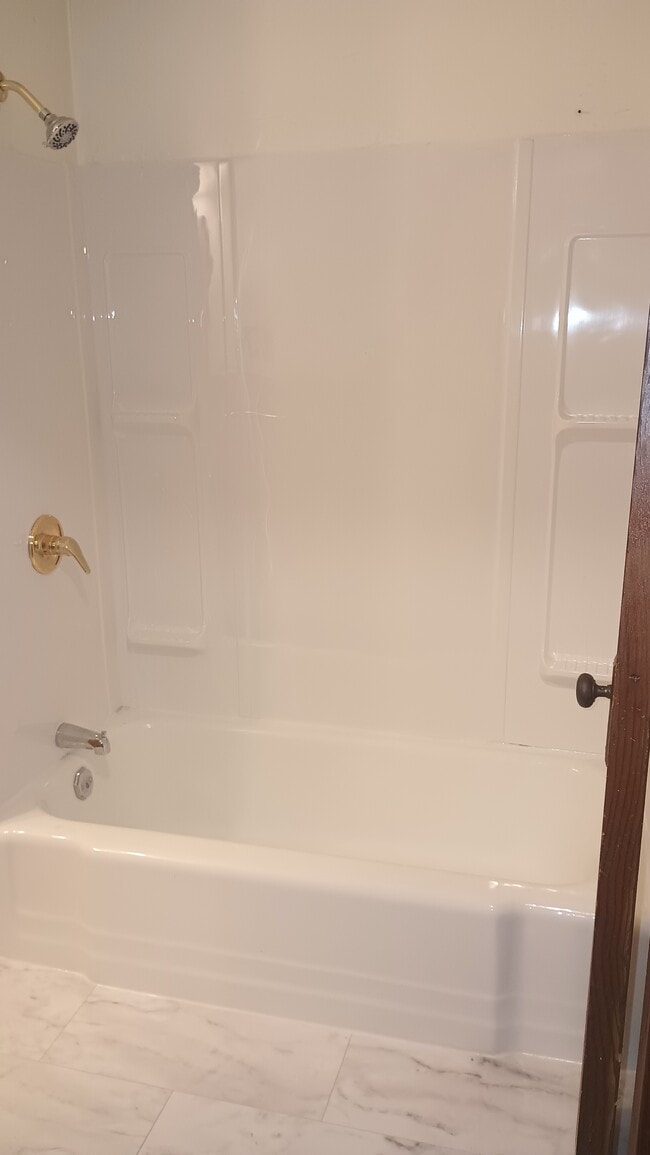Foto del edificio - 3316 Overbrook Dr