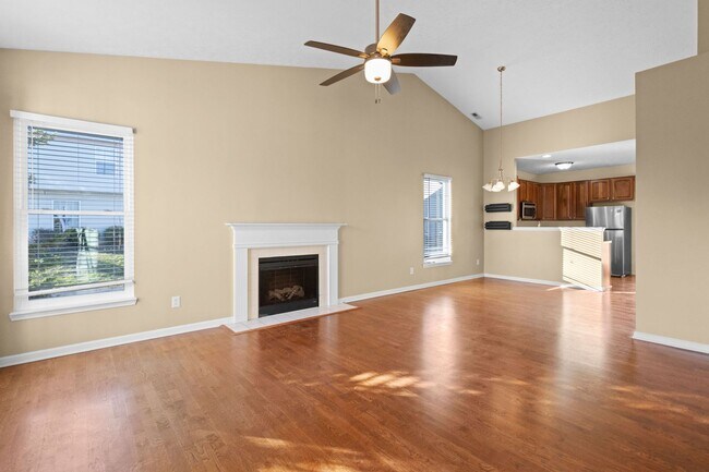 Foto del edificio - Beautiful home in the heart of Westfield!