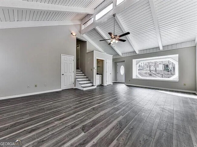 Building Photo - 1400 Boxwood Trce NW