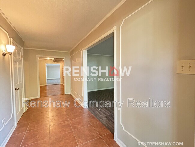 Building Photo - 6233 Haddington Dr