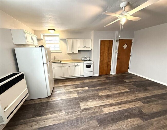 Foto del edificio - 2811 Brownsville Rd